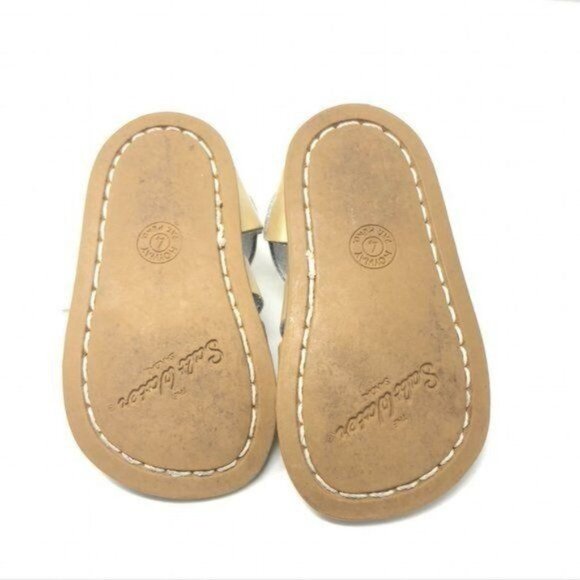 Salt Water Sandals Gold Girls Size 4 Matte Gold Leather Excellent very gently us - Picture 15 of 15
